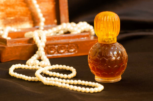 White oud